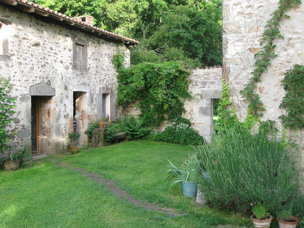 Le Domaine De Panissac Berneuil (Limousin) Exterior foto